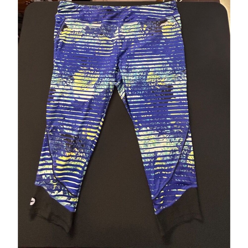 NWOT Avia Womens XXL Capri Pants Leggings Blue White Floral Stripe Stretch